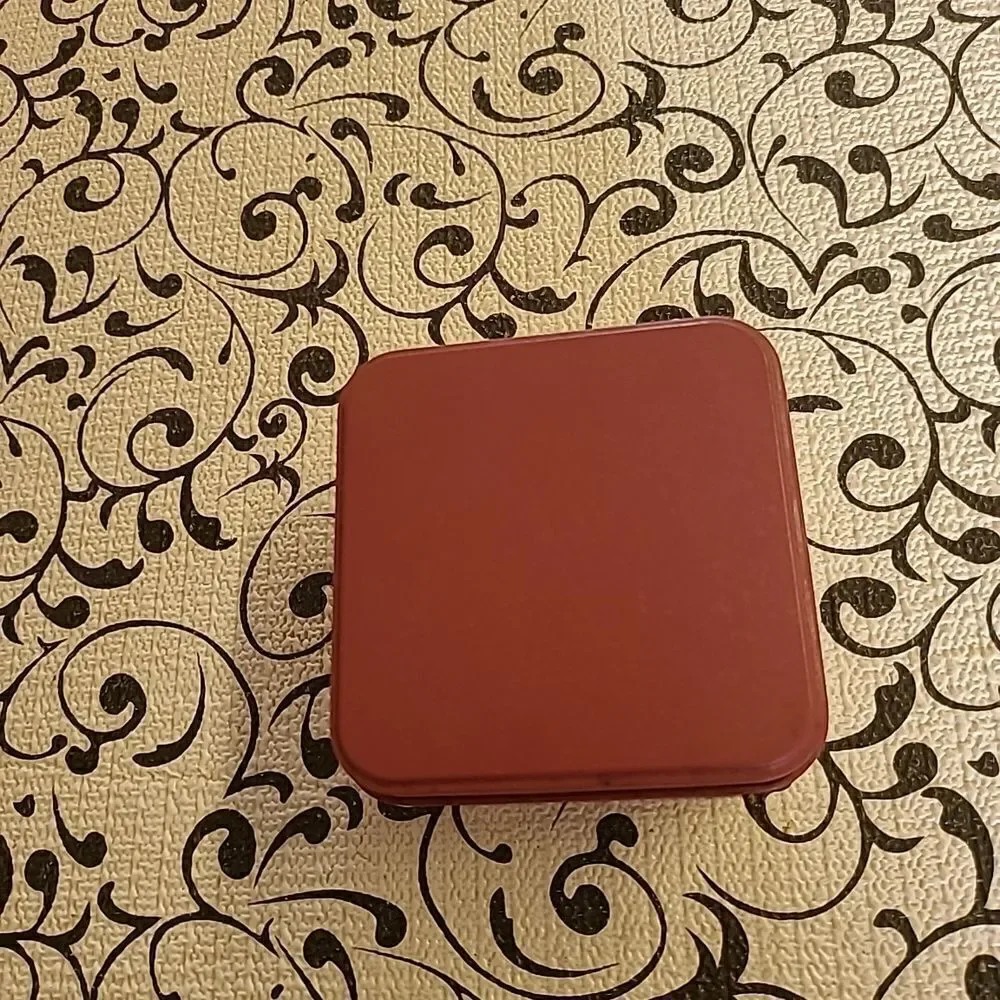Potpourri Press Coaster Tin with 35 Coasters